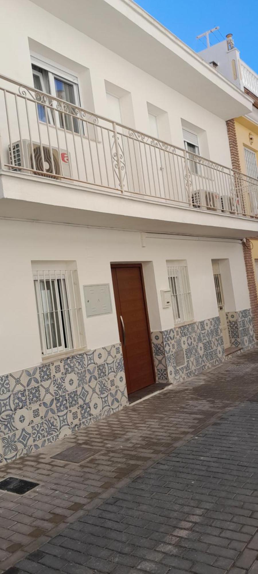 Casa De Tio, 3 Bedroom 2 Bath Townhouse, Casa Centro De Appartement Torre Del Mar